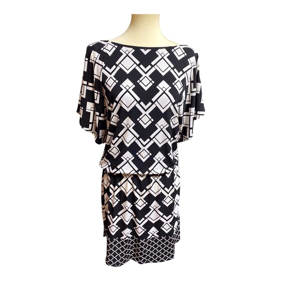 Like New ❤️ WHBM Geometric Monochromatic Dress - Picture 1 of 4